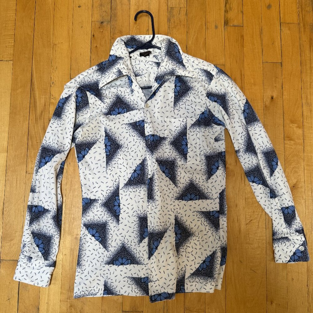 Vintage 1970's Men's Blue Butterfly Button-Down Shirt (M)